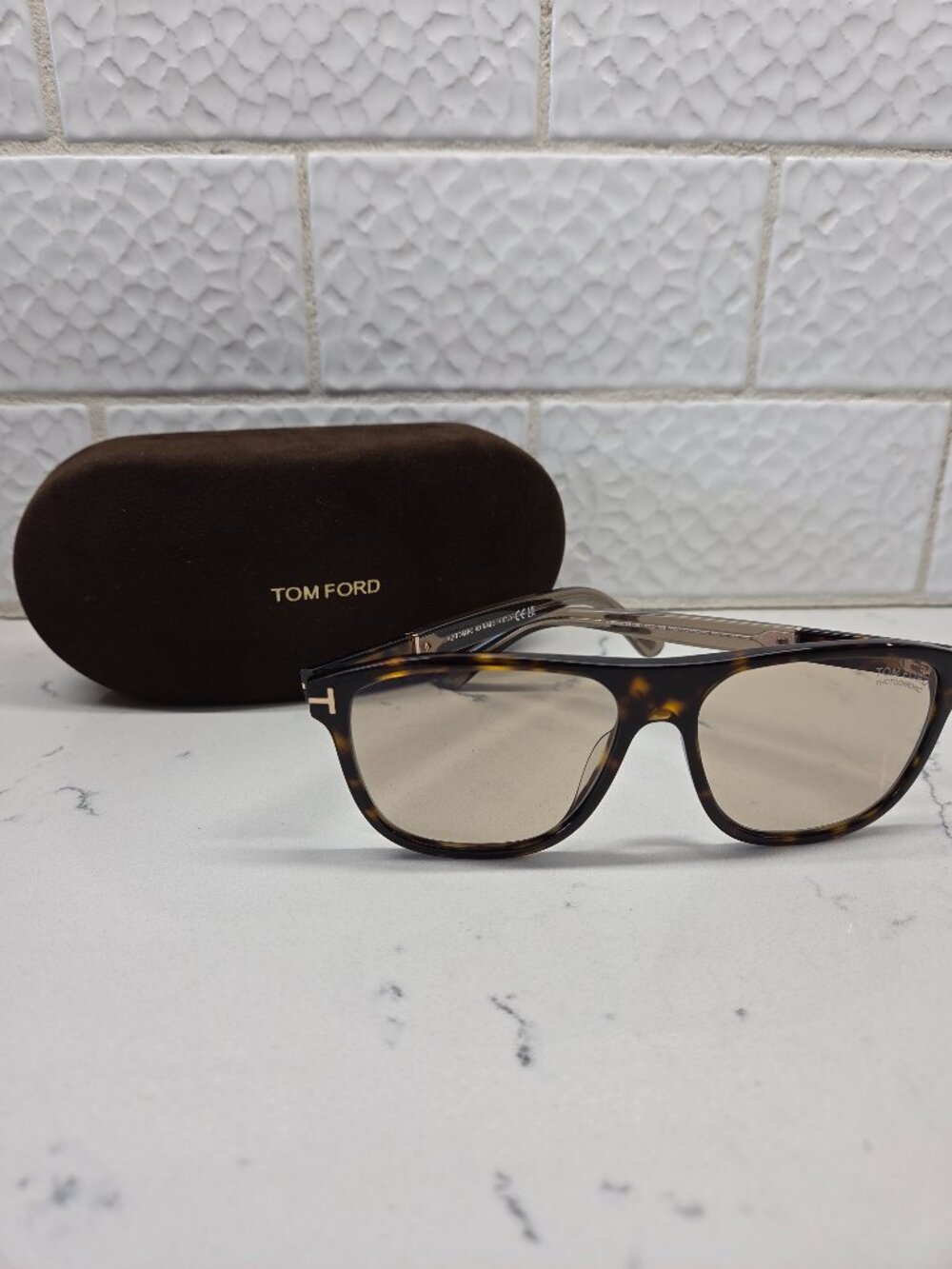NWT Tom Ford Frances Dark Havana Photochromic Sunglasses TF1081/S Full Set